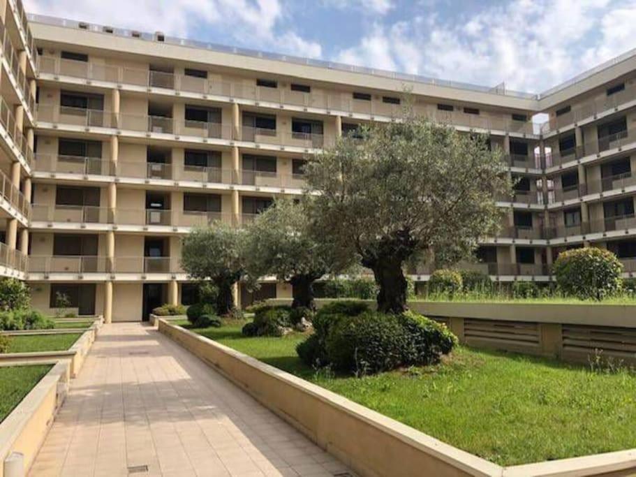 Appartamento Strategico E Comodo: Milano Bovisa Bagian luar foto
